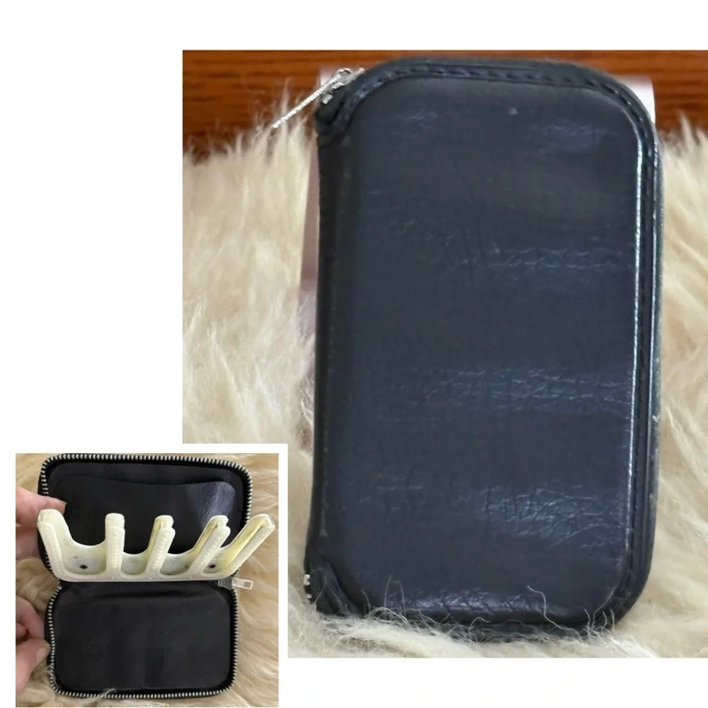 Vintage Black Leather Zip Around Card and Coin Wallet